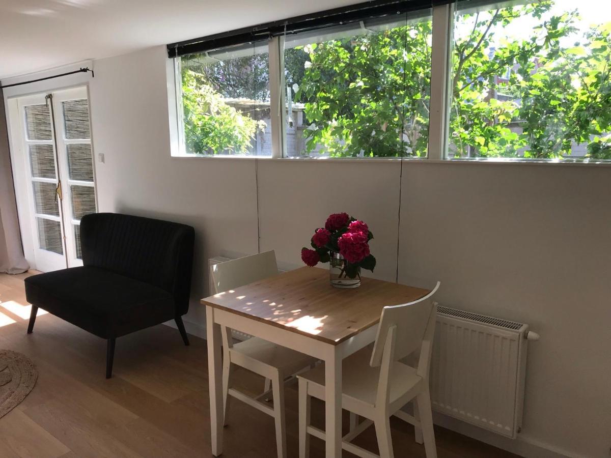 De Haarlemse Logeerkamer Esterno foto